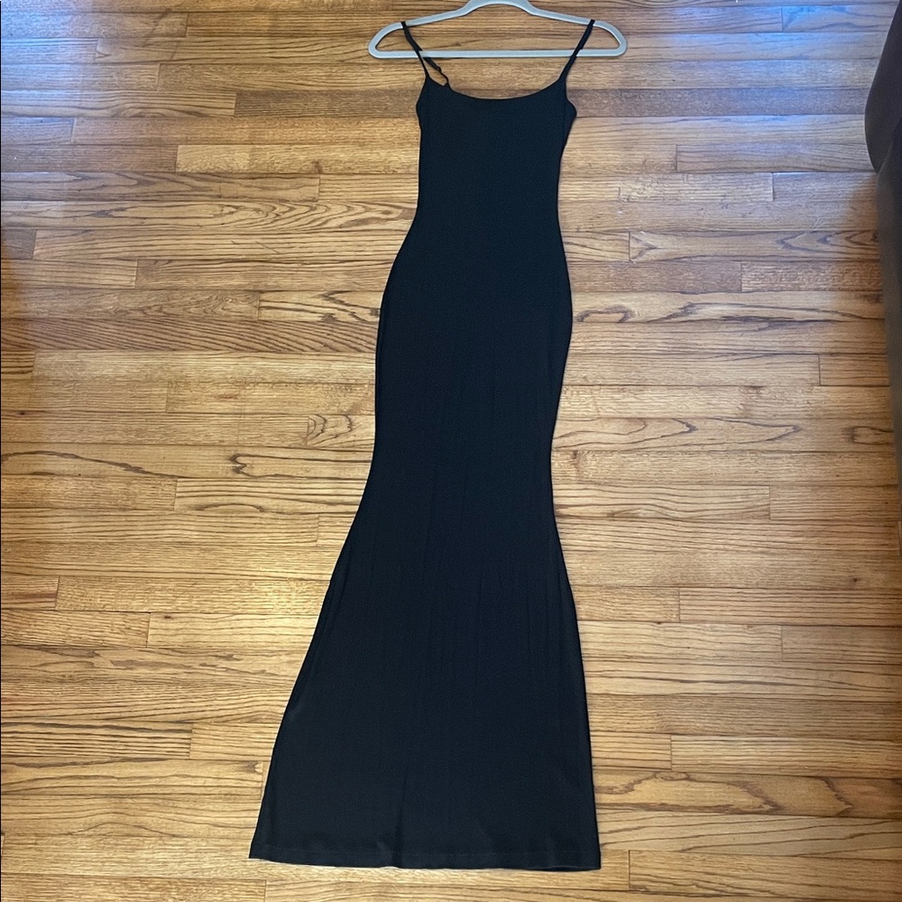 SKIMS Ribbed Black Maxi Slip Dress with Adjustable Thin Straps SzM
